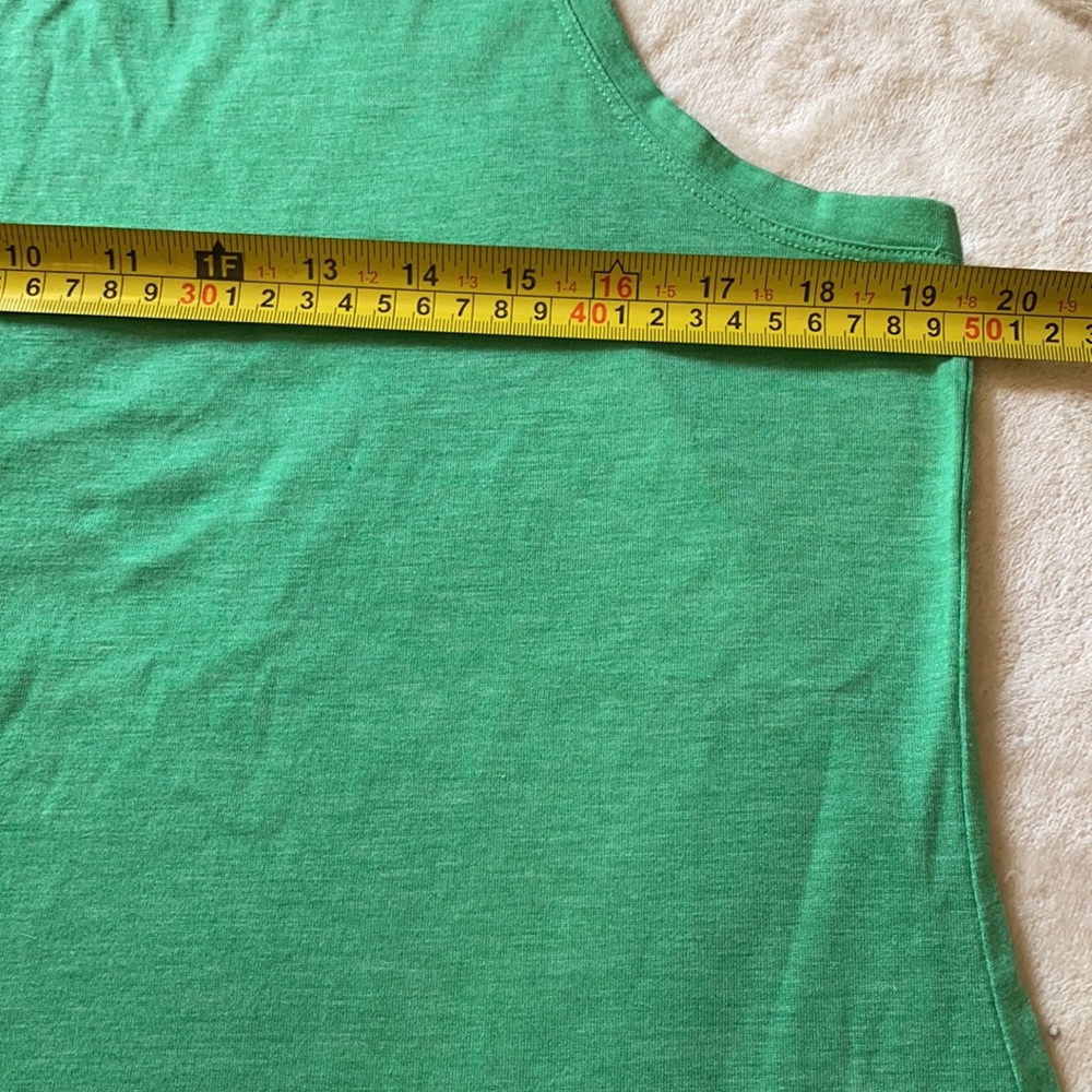 Fabletics XXL Racerback tank top - Picture 3 of 4